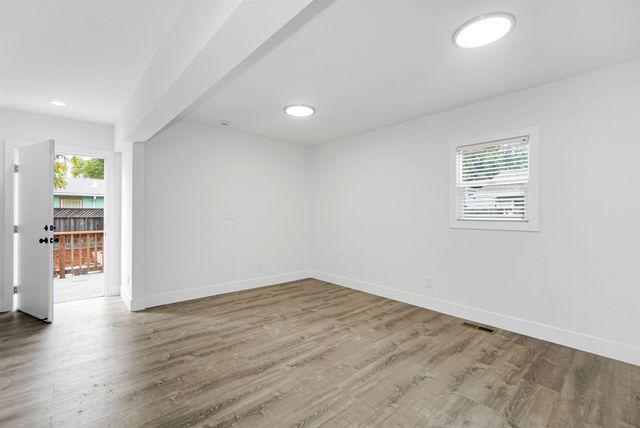 1521 159Th Ave, San Leandro, CA 94578