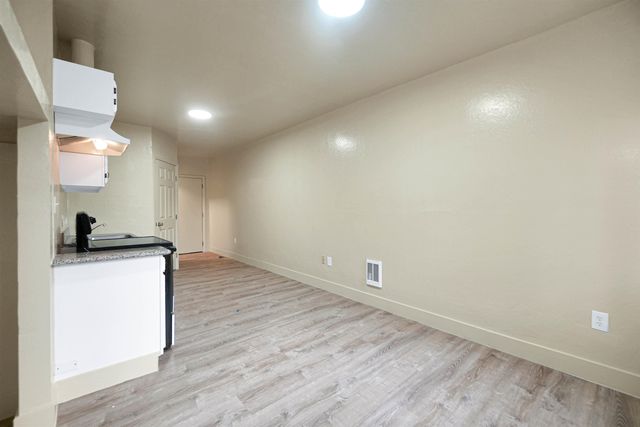 1521 159Th Ave, San Leandro, CA 94578