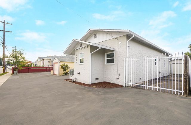 1521 159Th Ave, San Leandro, CA 94578