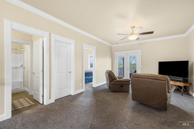3445 E Parsnip Peak Dr, Boise, ID 83716