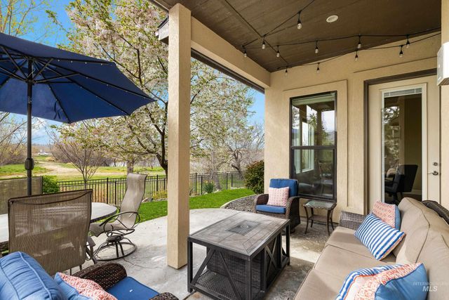 3445 E Parsnip Peak Dr, Boise, ID 83716