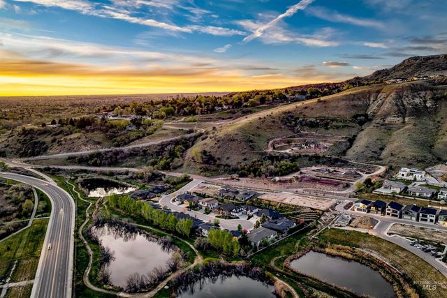 3445 E Parsnip Peak Dr, Boise, ID 83716