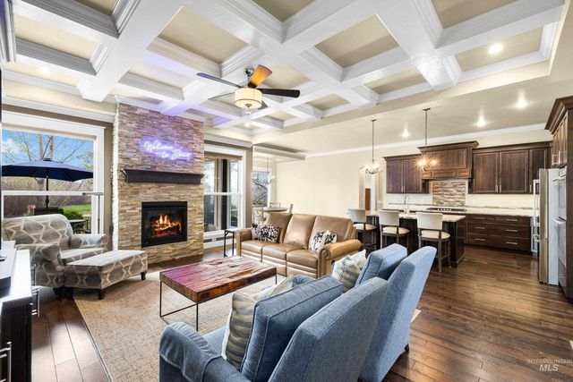 3445 E Parsnip Peak Dr, Boise, ID 83716