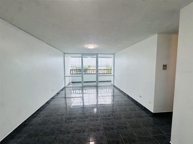 Laguna Gardens LAGUNA 4E, Carolina, PR 00979