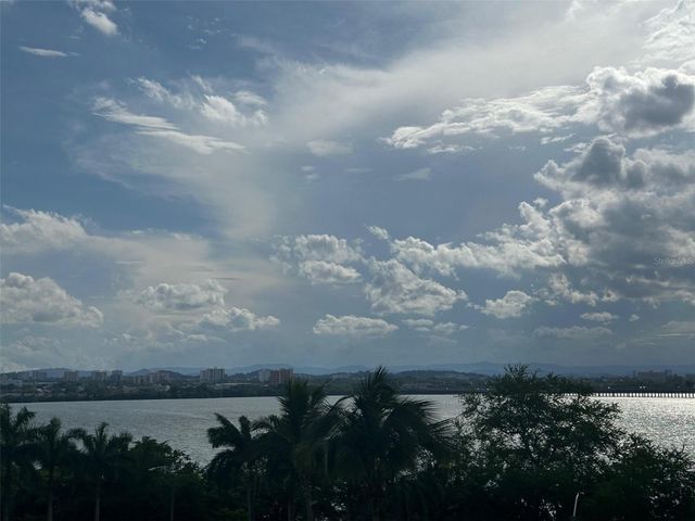 Laguna Gardens LAGUNA 4E, Carolina, PR 00979