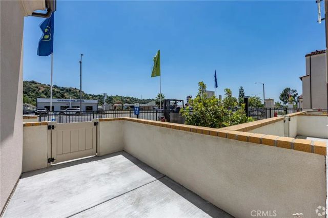 556 Gregory Way, Glendora, CA 91740