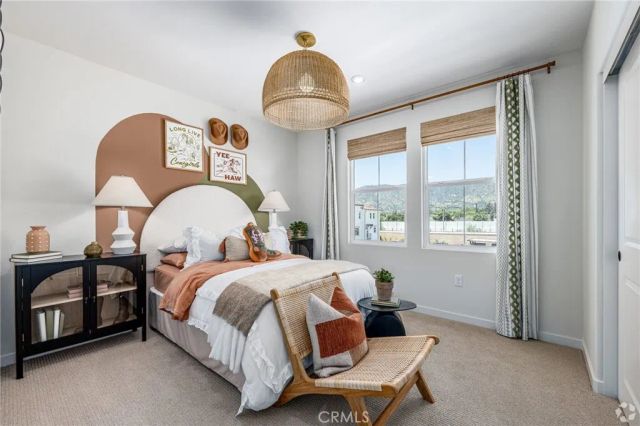 556 Gregory Way, Glendora, CA 91740