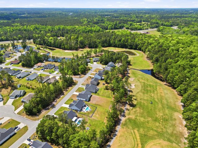 517 Timber Creek Dr., Loris, SC 29569