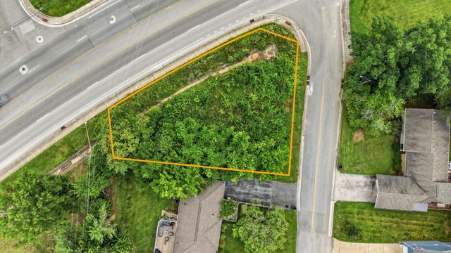 3700 Forest Highland Drive, Chattanooga, TN 37415