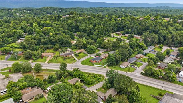 3700 Forest Highland Drive, Chattanooga, TN 37415
