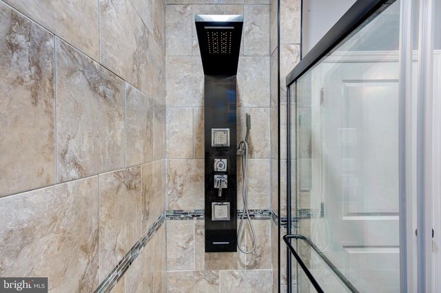 2010 S CHADWICK ST, Philadelphia, PA 19145