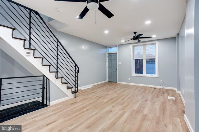 2010 S CHADWICK ST, Philadelphia, PA 19145