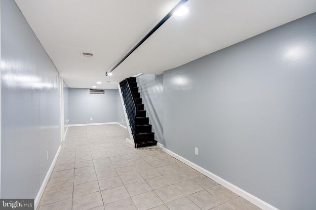 2010 S CHADWICK ST, Philadelphia, PA 19145