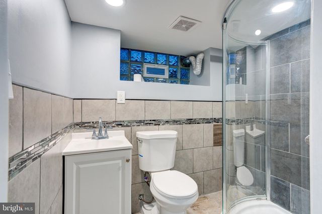 2010 S CHADWICK ST, Philadelphia, PA 19145