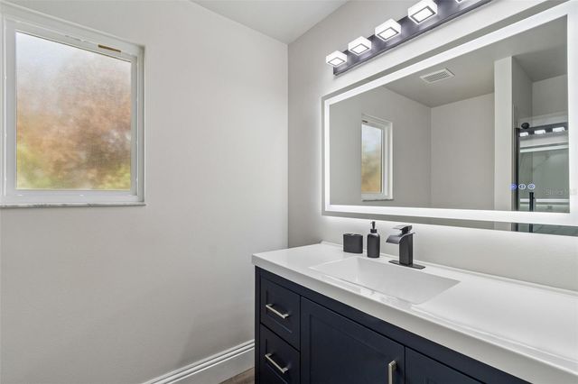 10218 CHARLESTON CORNER ROAD, Tampa, FL 33635