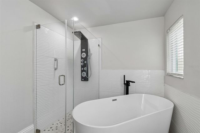 10218 CHARLESTON CORNER ROAD, Tampa, FL 33635