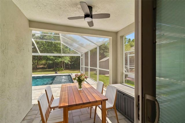 10218 CHARLESTON CORNER ROAD, Tampa, FL 33635