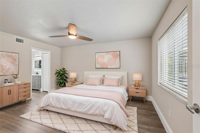 10218 CHARLESTON CORNER ROAD, Tampa, FL 33635