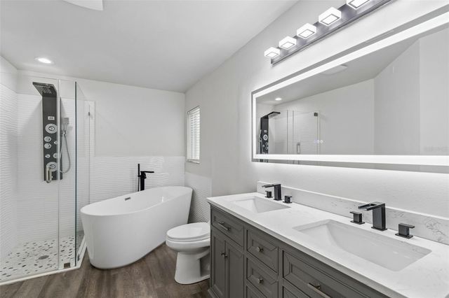 10218 CHARLESTON CORNER ROAD, Tampa, FL 33635