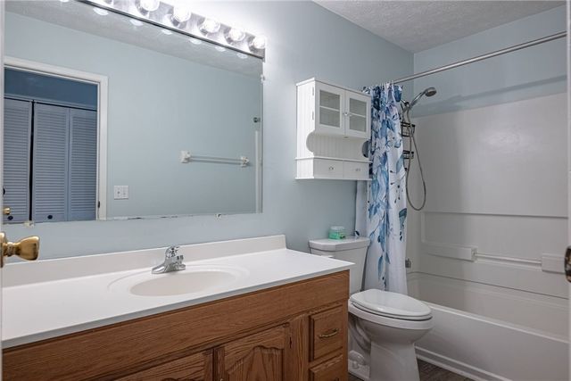 310 Evergreen Drive, Springboro, OH 45066