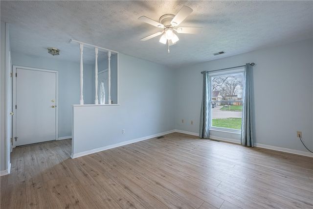 310 Evergreen Drive, Springboro, OH 45066