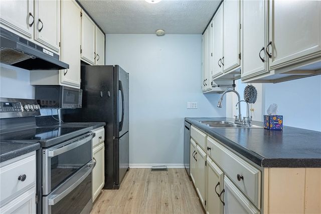 310 Evergreen Drive, Springboro, OH 45066