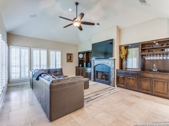 107 POST OAK WAY, Shavano Park, TX 78230