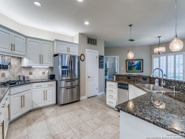 107 POST OAK WAY, Shavano Park, TX 78230