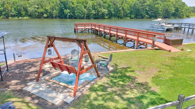 1190 Gin Pond Drive, Summerton, SC 29148