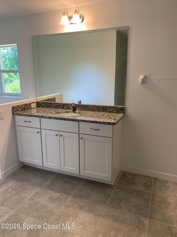 162 SE Mabry Street, Sebastian, FL 32958