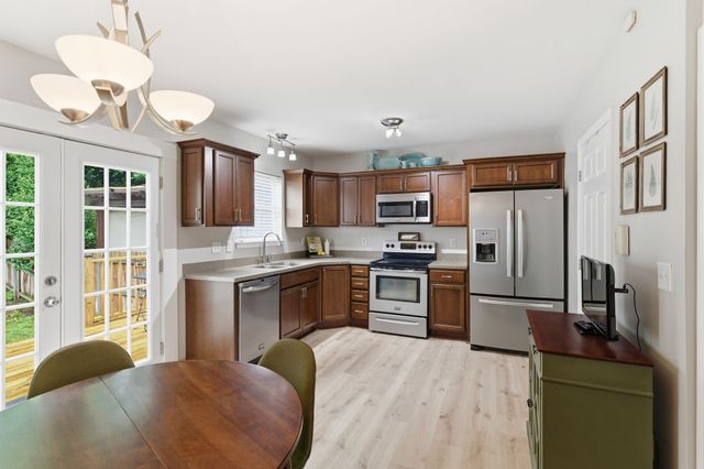 8175 Coley Davis Rd, Nashville, TN 37221