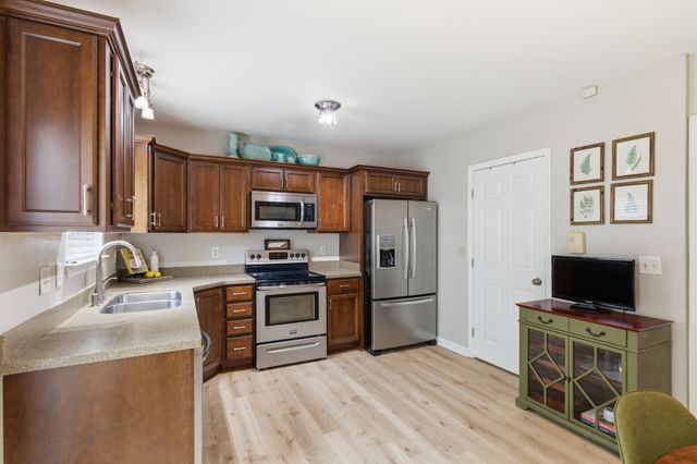 8175 Coley Davis Rd, Nashville, TN 37221
