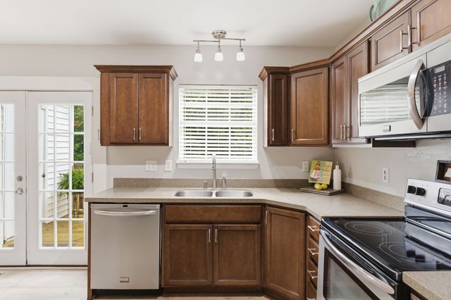 8175 Coley Davis Rd, Nashville, TN 37221