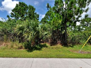 1129 SW Becker Road, Port St Lucie, FL 34953