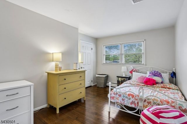54 Canterbury Dr, Scotch Plains Twp., NJ 07076