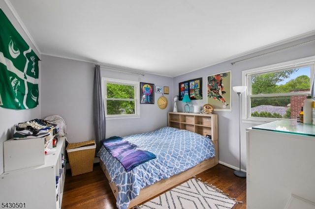 54 Canterbury Dr, Scotch Plains Twp., NJ 07076