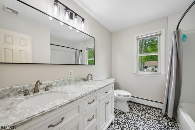 54 Canterbury Dr, Scotch Plains Twp., NJ 07076