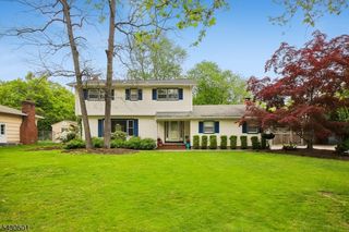 54 Canterbury Dr, Scotch Plains Twp., NJ 07076