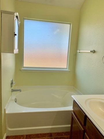 3500 Crisoforo Drive, Denton, TX 76207