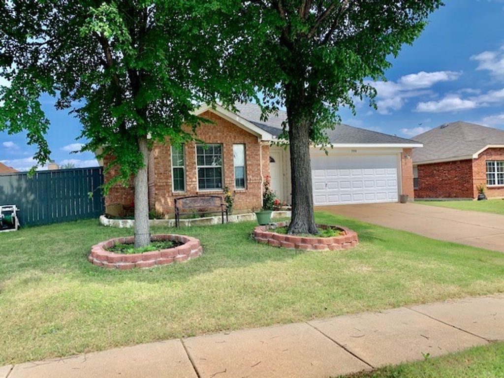 3500 Crisoforo Drive, Denton, TX 76207