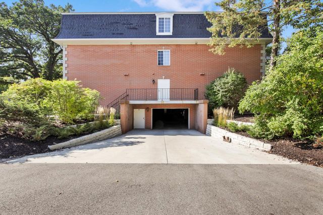 12990 W Bluemound ROAD #301, Elm Grove, WI 53122