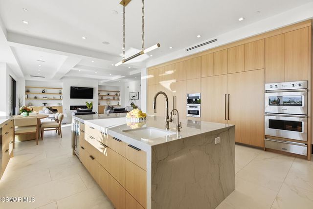25201 Prado Del Misterio, Calabasas, CA 91302