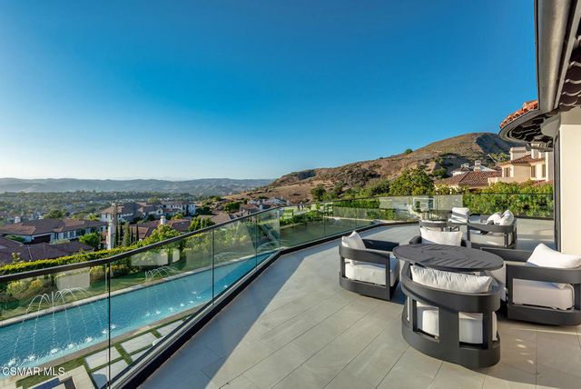 25201 Prado Del Misterio, Calabasas, CA 91302
