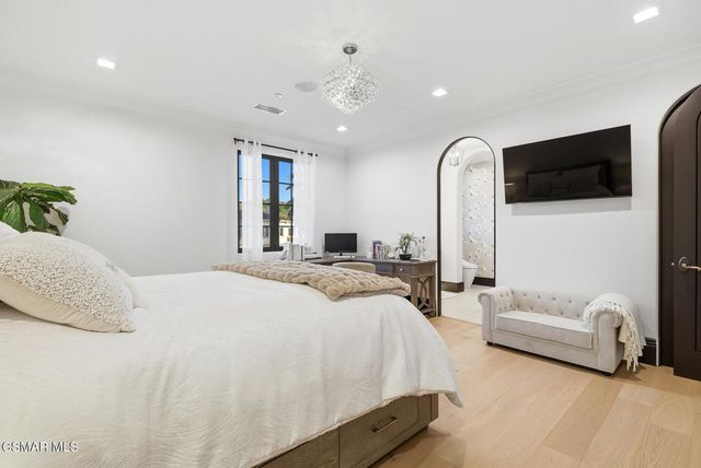 25201 Prado Del Misterio, Calabasas, CA 91302
