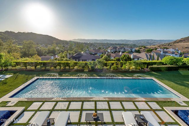 25201 Prado Del Misterio, Calabasas, CA 91302