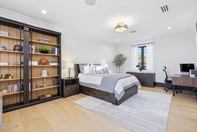 25201 Prado Del Misterio, Calabasas, CA 91302