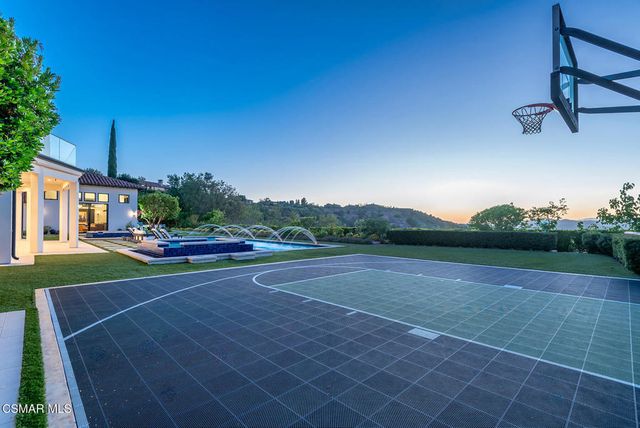25201 Prado Del Misterio, Calabasas, CA 91302