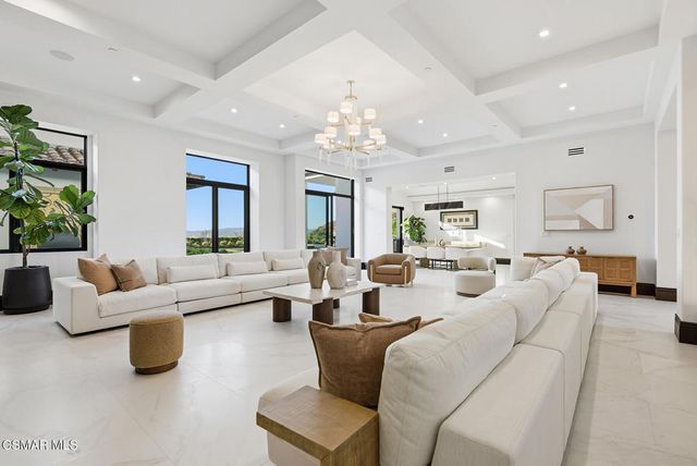 25201 Prado Del Misterio, Calabasas, CA 91302