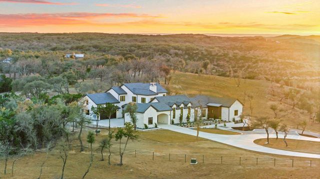 1562 Canyon Crossing View VW, Dripping Springs, TX 78620