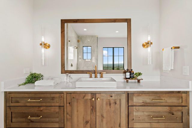 1562 Canyon Crossing View VW, Dripping Springs, TX 78620